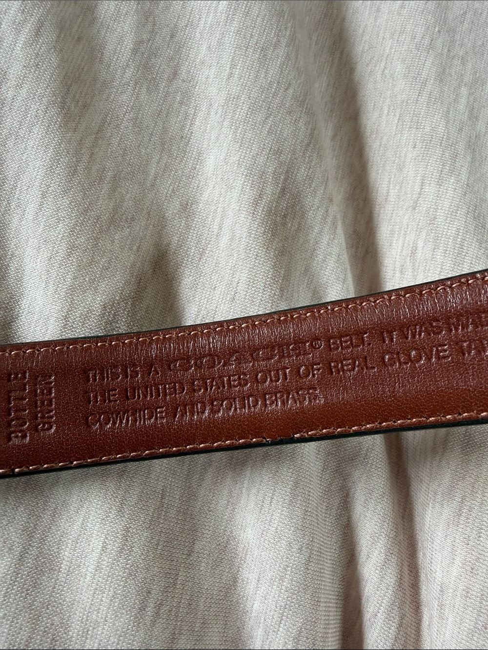 Vintage COACH women’s Green Leather Belt with Gold Brass Buckle - Picture 2 of 5